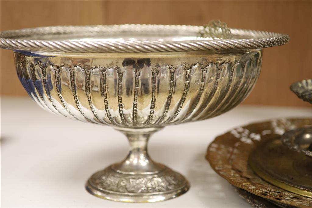 A quantity of mixed plated wares